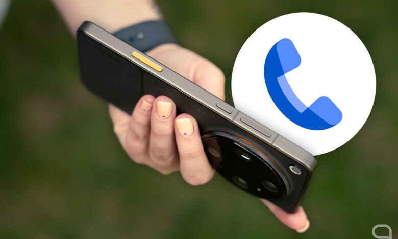 Imagen de un teléfono móvil con una llamada scam en la pantalla