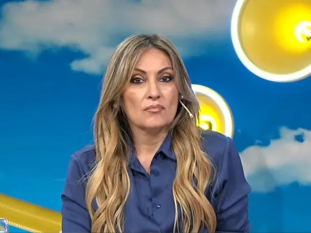 Imagen de Marcela Tauro durante una transmisión en vivo