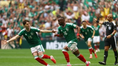 Jugadores de México celebran su victoria sobre Sudáfrica en el Mundial 2026