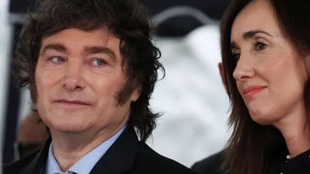 Imagen de Victoria Villarruel y Javier Milei en un acto oficial