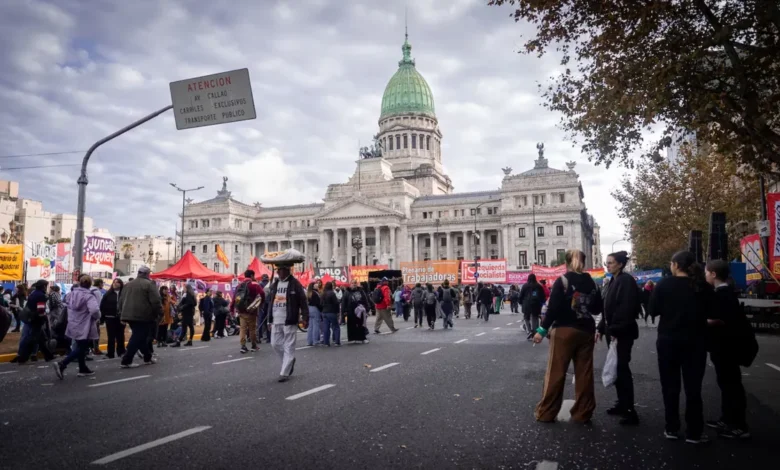 Imagen de una marcha contra la violencia de género en Argentina