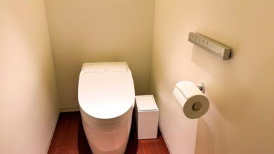 Imagen de un washlet moderno con funciones avanzadas