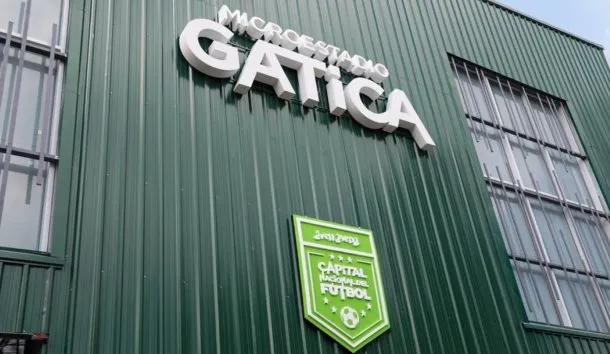 Imagen del Polideportivo José María Gatica en Villa Domínico, Avellaneda