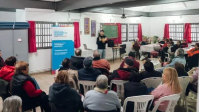 Talleres de Ciudadanía Digital para Personas Mayores en Córdoba
