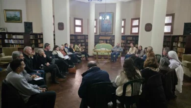 Imágenes de personas con discapacidad y sus familias, junto a representantes de la Arquidiócesis de Córdoba y organizaciones de discapacidad.