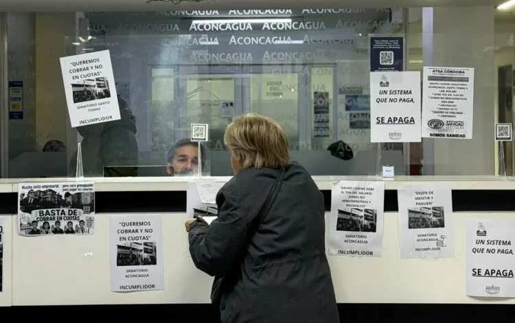 Trabajadores de clínicas privadas en paro