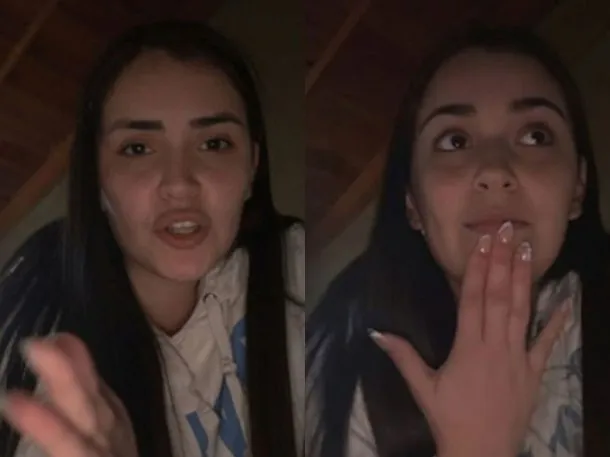 Imagen de una persona mirando su teléfono con una expresión de sorpresa
