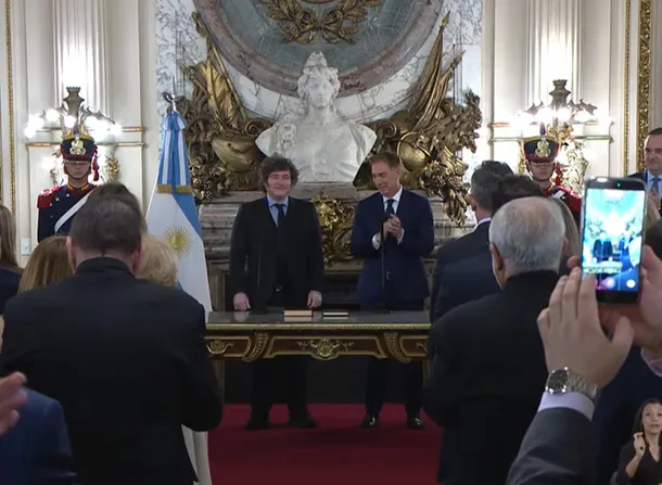 Diego Santilli jura como nuevo Jefe de Gabinete
