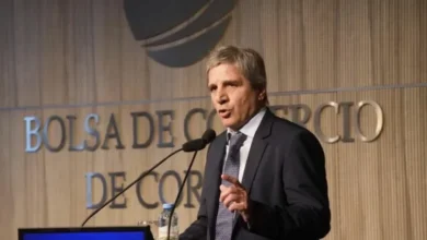 Luis Caputo en un evento económico