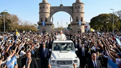 Papa León XIV llegando a la provincia de Córdoba en su visita oficial