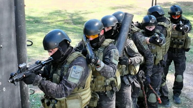 Formulario de inscripción en línea para la Fuerza Policial Antinarcotráfico