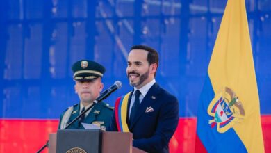 Abelardo de la Espriella, presidente de Colombia, en la posesión en Cali