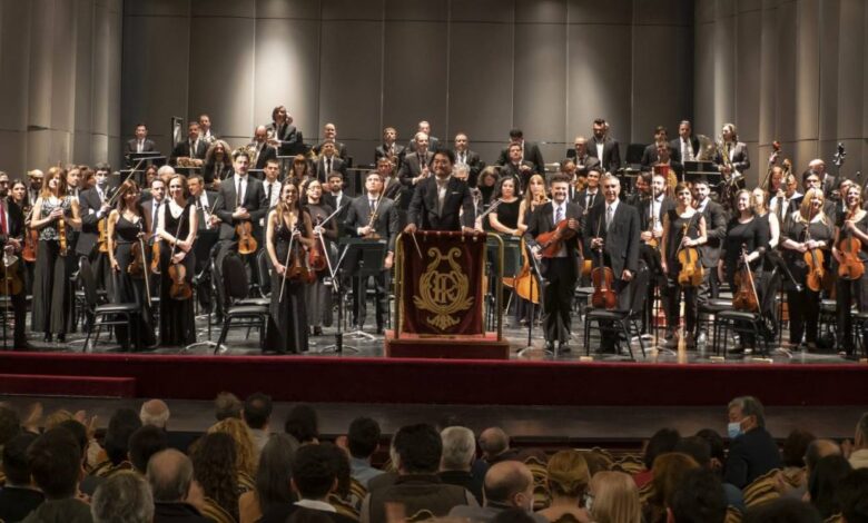 Orquesta Sinfónica de Córdoba actuando en el Teatro del Libertador