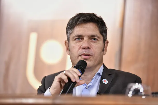 El gobernador Axel Kicillof y el papa León XIV