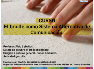 Imagen de una persona leyendo en Braille