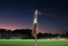 Imagen de los jugadores de Platense y Boca Juniors en el estadio Ciudad de Vicente López