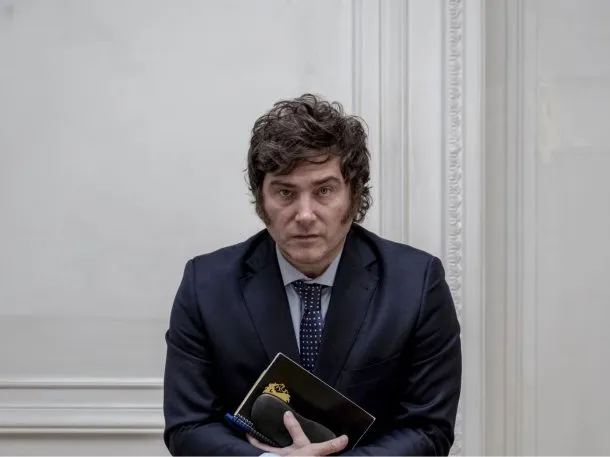 Imagen de Javier Milei en una conferencia de prensa