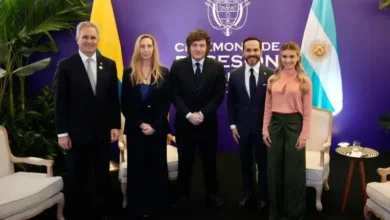 Javier Milei y Abelardo De la Espriella en la toma de posesión presidencial en Colombia