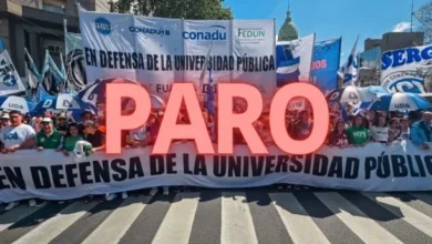 Manifestación de docentes universitarios en paro nacional