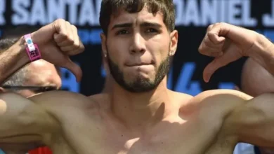 Prichard Colón en el ring antes de su combate contra Terrel Williams