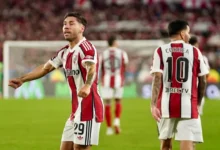 Imágenes de los jugadores de River Plate celebrando su victoria sobre Argentinos Juniors