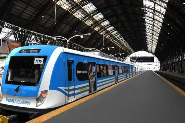 Trenes Argentinos en la estación Retiro