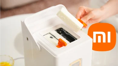 Máquina de helados de Xiaomi en acción, produciendo helados deliciosos y cremosos