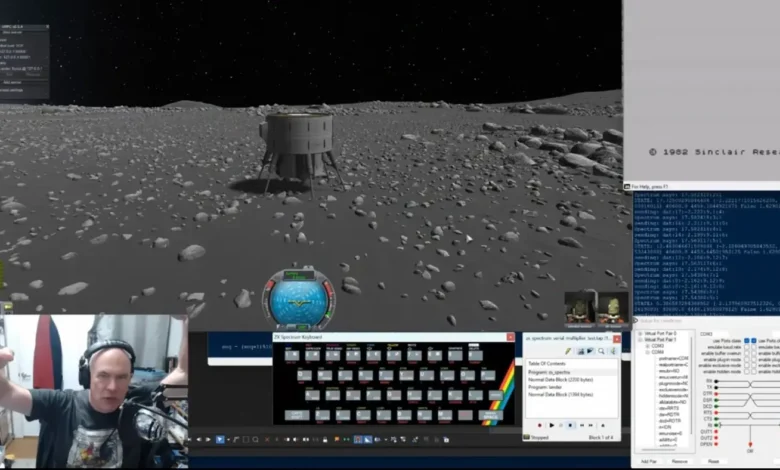 Imagen de un ZX Spectrum y una nave espacial en simulación