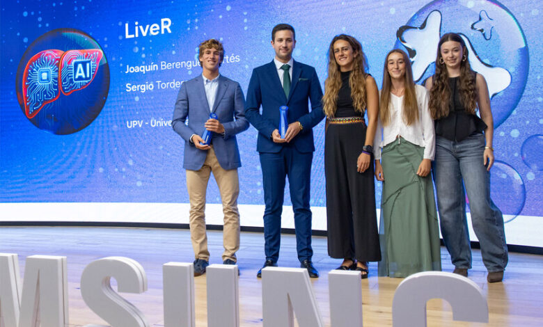Algoritmo LiveR analizando datos de donantes y receptores para trasplantes de hígado