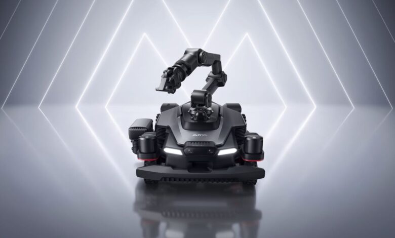 Robot cortacésped AstraX con brazo robótico Knot 80 de MOVA