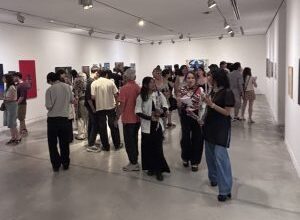 Estudiantes cordobeses presentando sus obras en el Festival Estudiantil Nuestro Arte es Trabajo