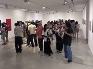 Estudiantes cordobeses presentando sus obras en el Festival Estudiantil Nuestro Arte es Trabajo