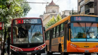 Choferes de la UTA en Córdoba durante asamblea informativa