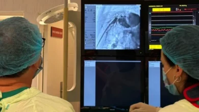 Niña de 2 años tras cirugía de derivación biliar percutánea en Córdoba