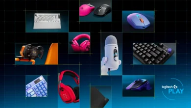 Ratón PRO X3 SUPERSTRIKE de Logitech sobre fondo negro