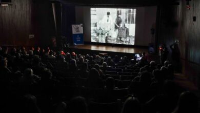 Acto con autoridades y representantes del sector audiovisual en el Cine Arte Córdoba