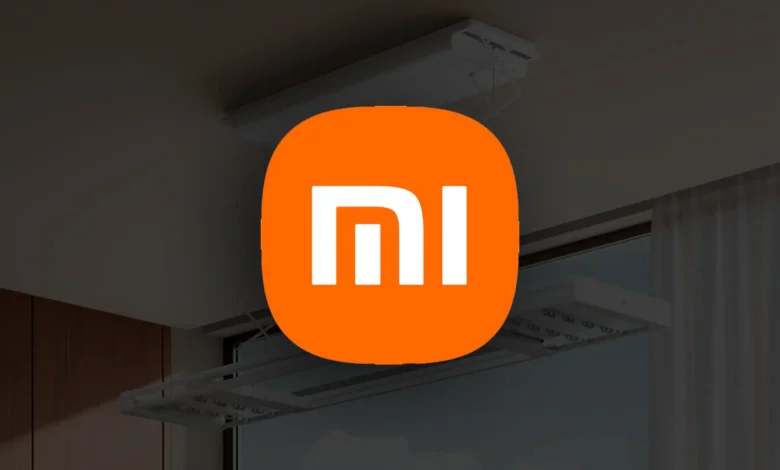Tendedero inteligente Xiaomi colgado del techo