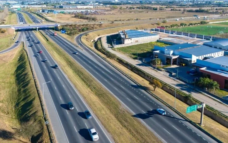 Señalización de obra en la rama de enlace entre la Circunvalación y la Autovía Juárez Celman