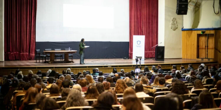 Jornada de salud mental y adicciones en el Pabellón Argentina de la UNC