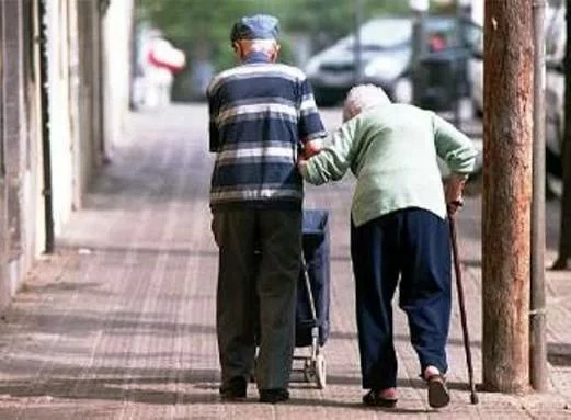 Reunión virtual de defensorías de Córdoba, Santa Fe y Entre Ríos sobre derechos de las personas mayores