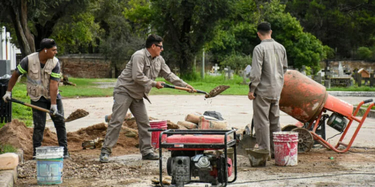 Obras de renovación en el Cementerio San Vicente de Córdoba
