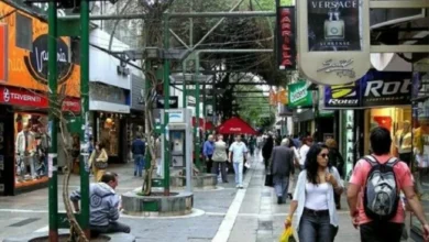 Comercios de Córdoba cerrados durante el feriado del 12 de octubre