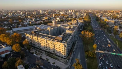Vista aérea del complejo MilAires en Villa Devoto, mostrando la segunda herradura entregada por Grupo Ecipsa