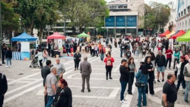 Plaza San Martín kermés salud mental Córdoba 2024
