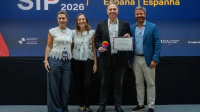 Premiación del programa Puentes Digitales en la SIP 2026, Cádiz, España