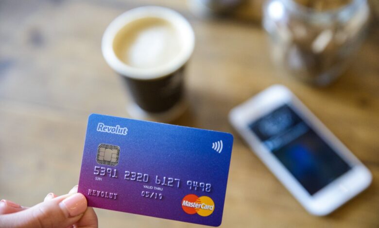 Pantalla de error de Revolut mostrando caída del servicio