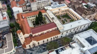 Fachada histórica del Colegio Nacional de Monserrat en Córdoba